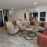 Angel Ξενοδοχείο με διαμερίσματα 4*
